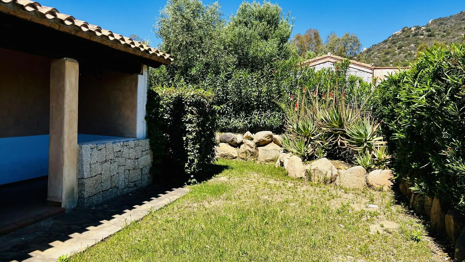 Villa Sa Lolla Con Piscina Privata Wi-Fi Castiadas
